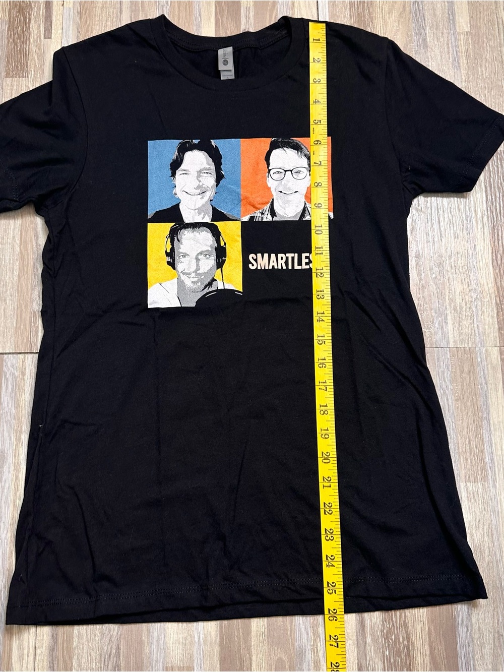 Smartless Podcast Black Graphic Crewneck T-Shirt Women’s Size Large - Picture 4 of 7